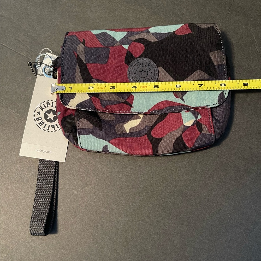 Kipling Selene Camo Wristlet Handbag, NWT - Picture 6 of 8